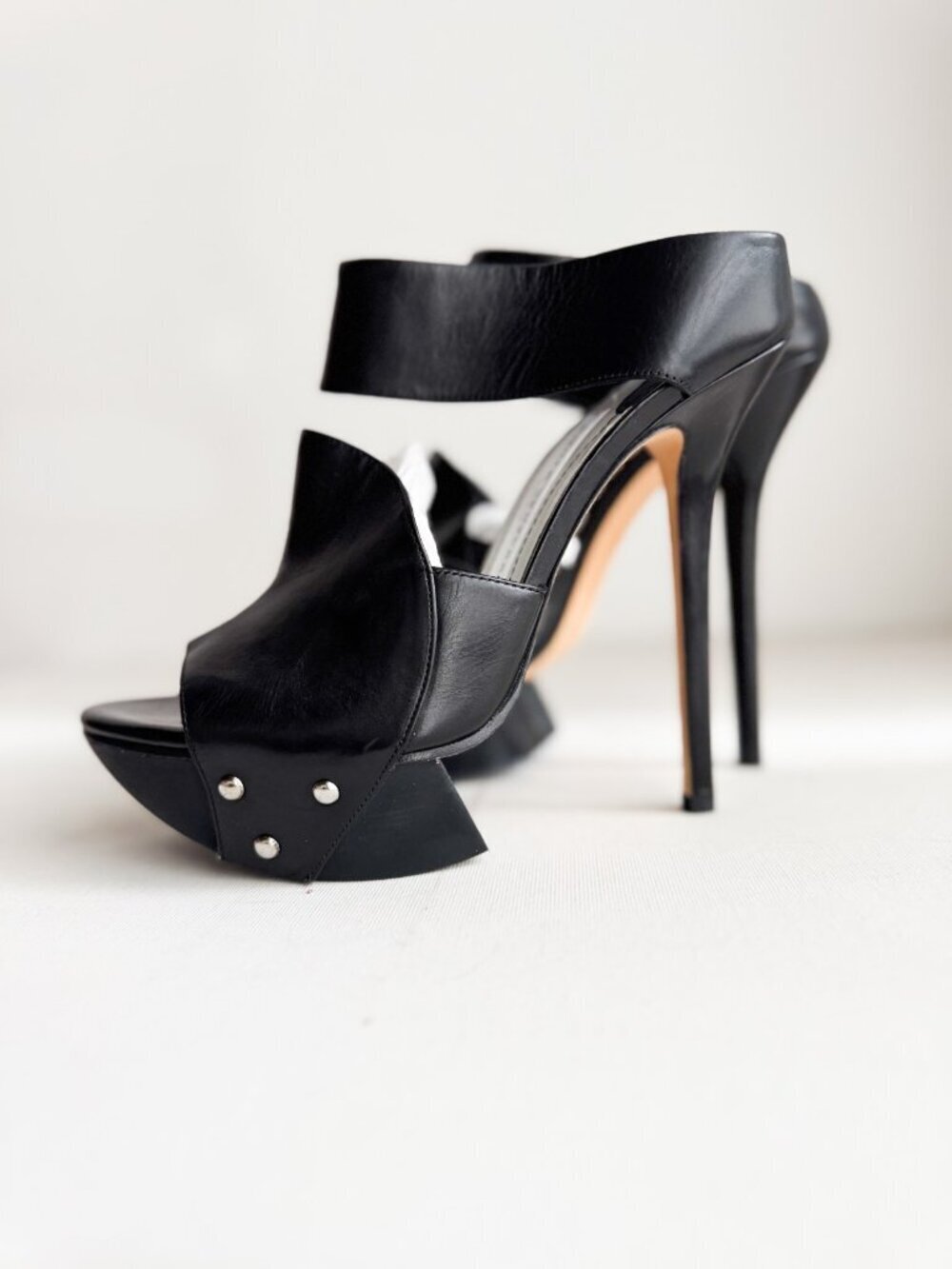 Camilla Scovgard Black Leather Stiletto Heel Booties 39